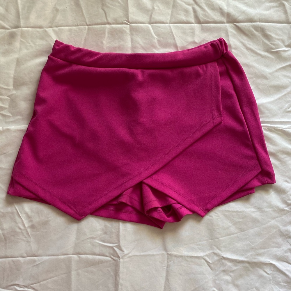 Hot pink skort